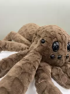 PELUCHE ARAÑA ARAGOG
