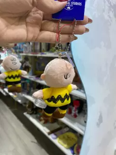 LLAVERO PELUCHE (BAG CHARMS) CHARLIE BROWN