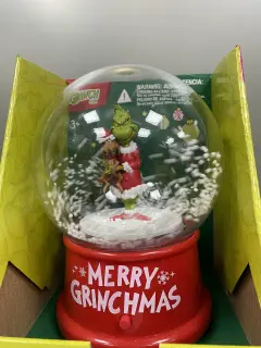 GLOBO DE NIEVE GRINCH
