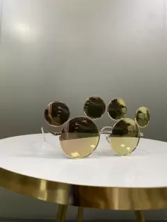 LENTES DE SOL MICKEY MONTURA DORADO