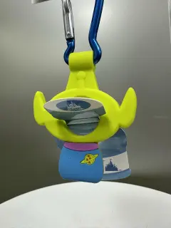 LLAVERO TAPA AGUA ALIENS