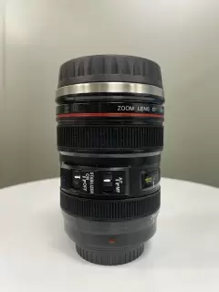 TAZA LENTE DE CAMARA NEGRA