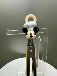PINZA DE MICKEY COCINA