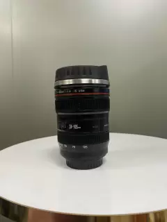 TAZA LENTE DE CAMARA NEGRA