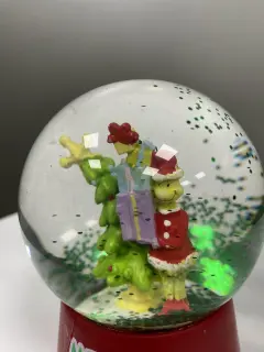 BOLA NIEVE PEQUEÑA GRINCH
