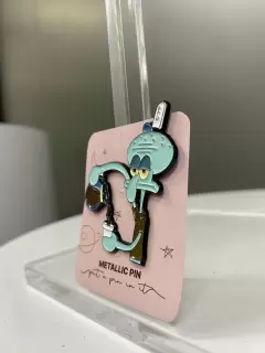 PIN CALAMARDO CAFÉ