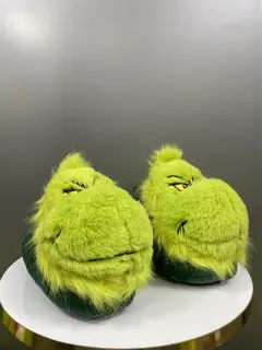 PANTUFLAS GRINCH 3D