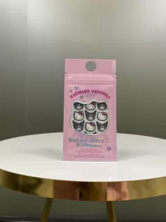 30 PARCHES SKINCARE SANRIO