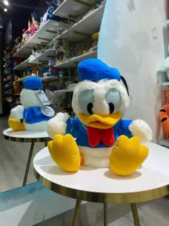 PELUCHE MARIONETA CON SONIDO PATO DONALD