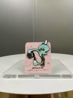 PIN CALAMARDO CAFÉ