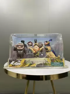SET DE FIGURAS UP