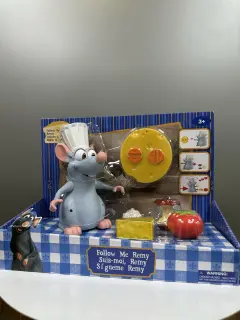 JUGUETE INTERACTIVO REMY