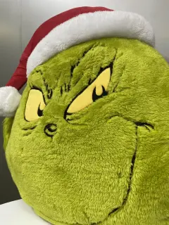 COJIN CARA GRINCH NAVIDAD